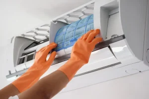 Limpeza de ar-condicionado: quando fazer e por que não adiar